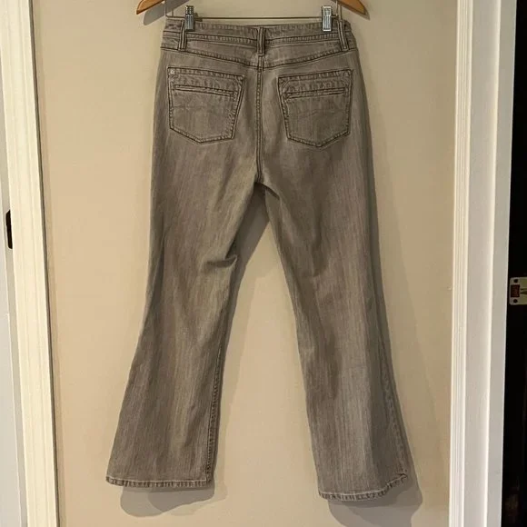 CAbi Contempory Fit Gray Boot Cut Denim Jeans Size 10 - Picture 3 of 6